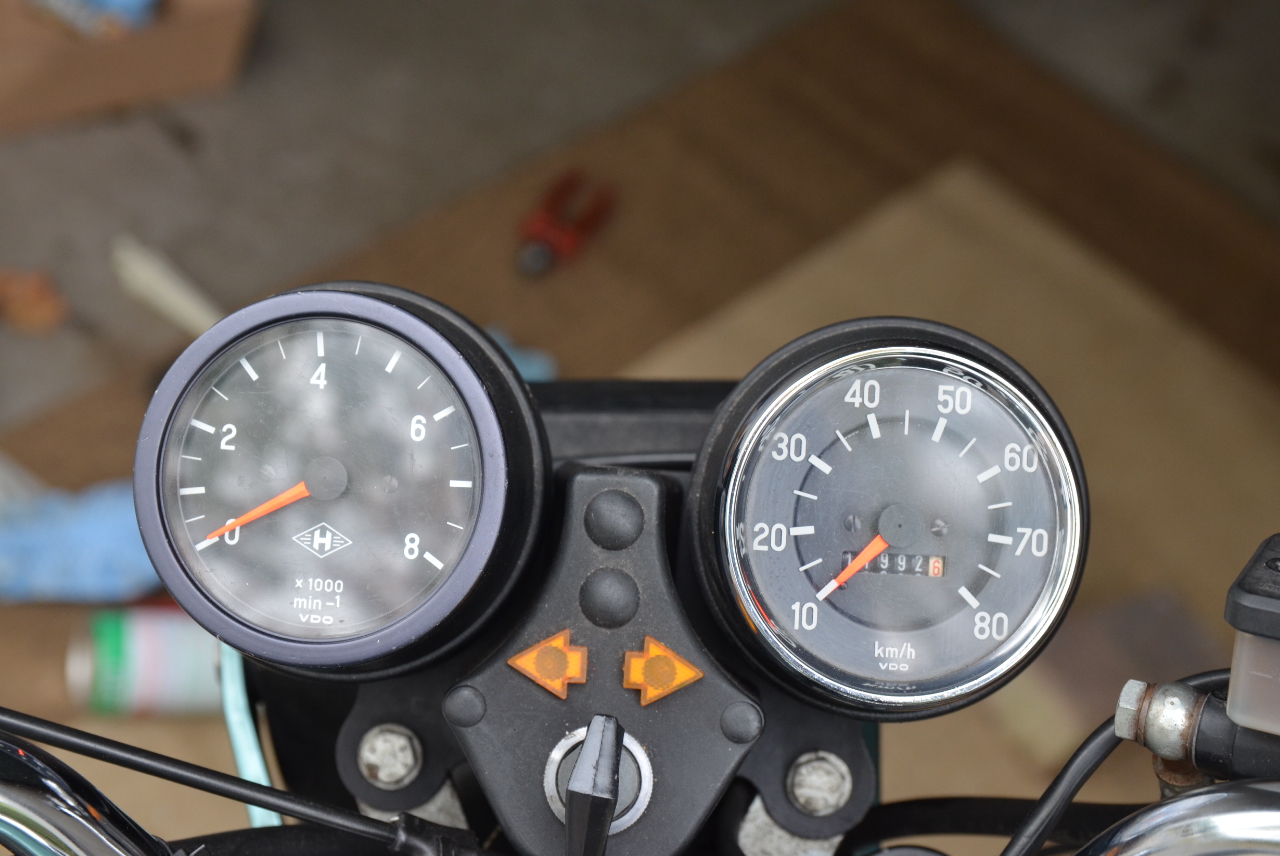 3 Drehzahlmesser.JPG