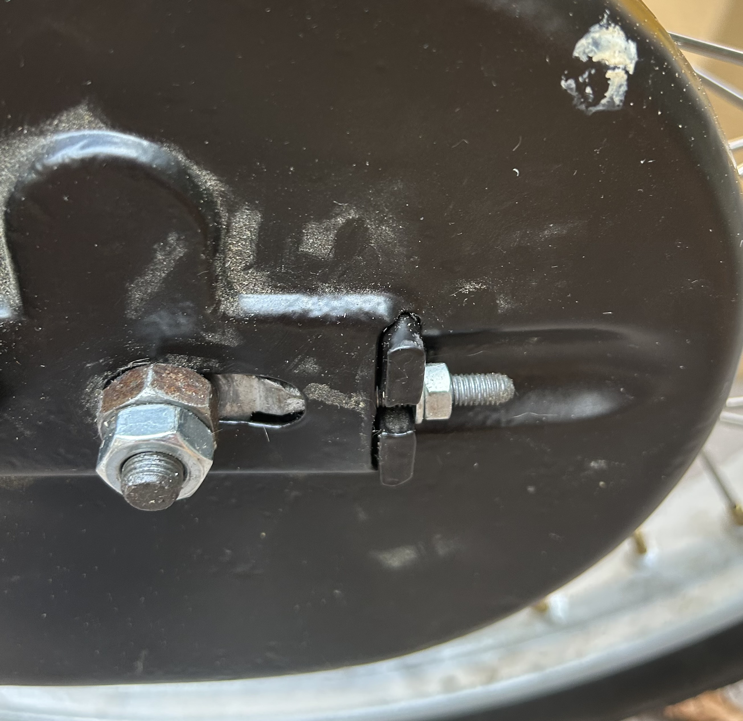 Hinterrad-Kettenspanner.jpeg