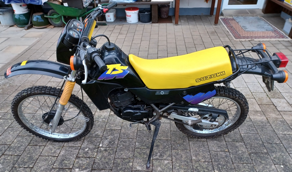 Suzuki.jpg
