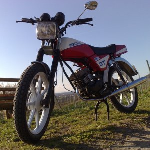 Hercules GT (1990).jpg