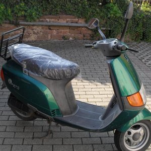 Piaggio Sfera 50 NSL.jpg