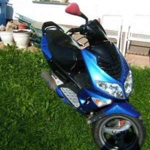 Peugeot Speedfight 2.jpeg