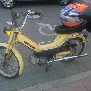 Puch Maxi S gelb.jpg