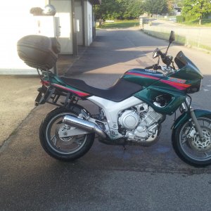 Yamaha TDM 850, Bj. 1994.jpg