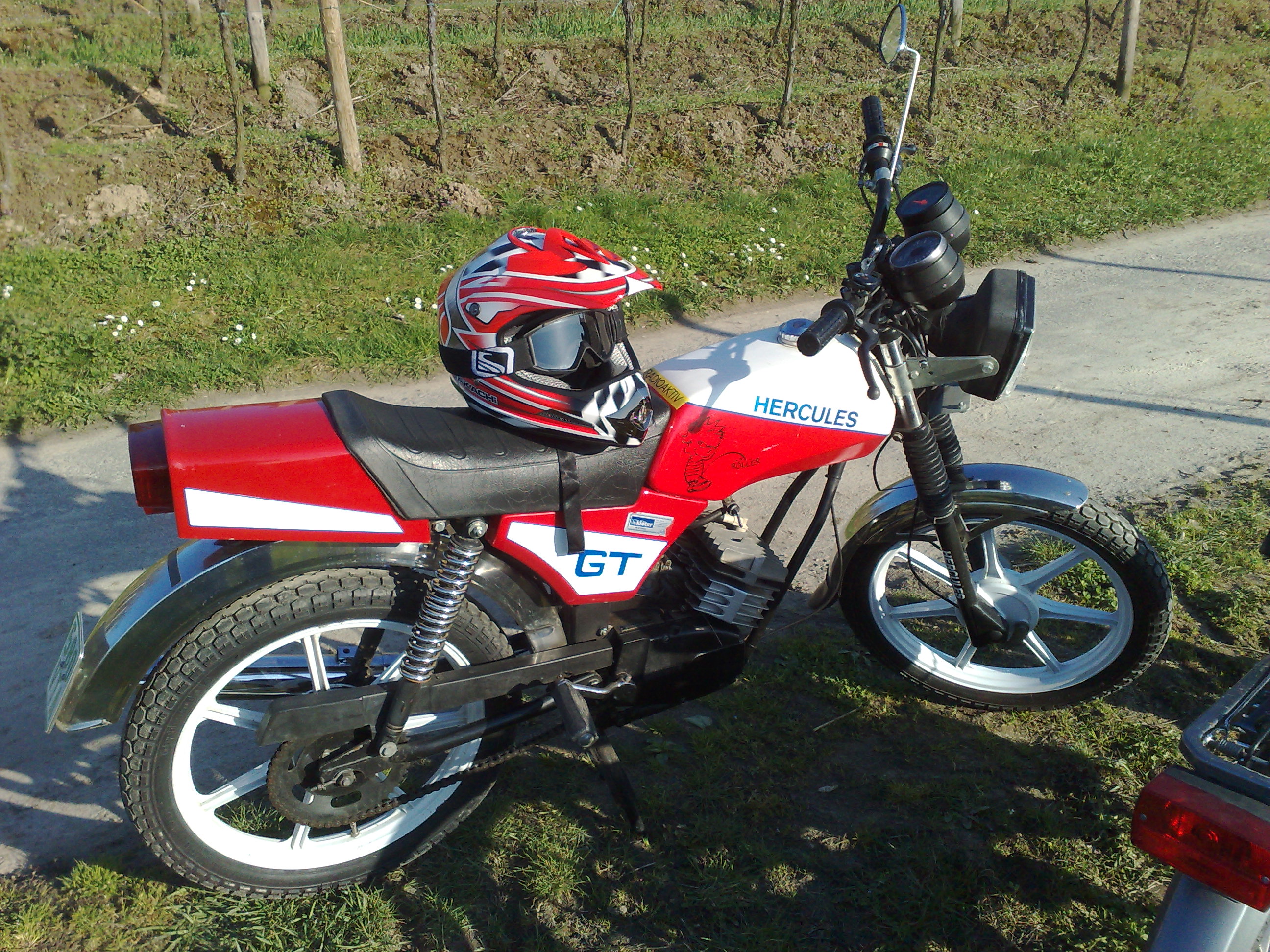 Hercules GT (1990).jpg