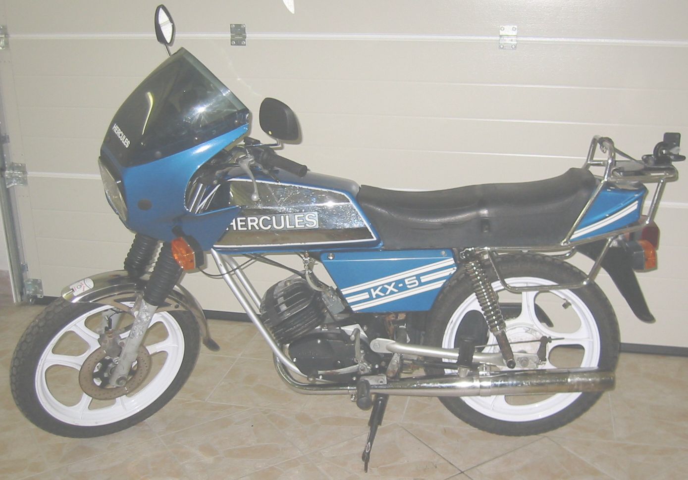 Hercules KX 5.jpg