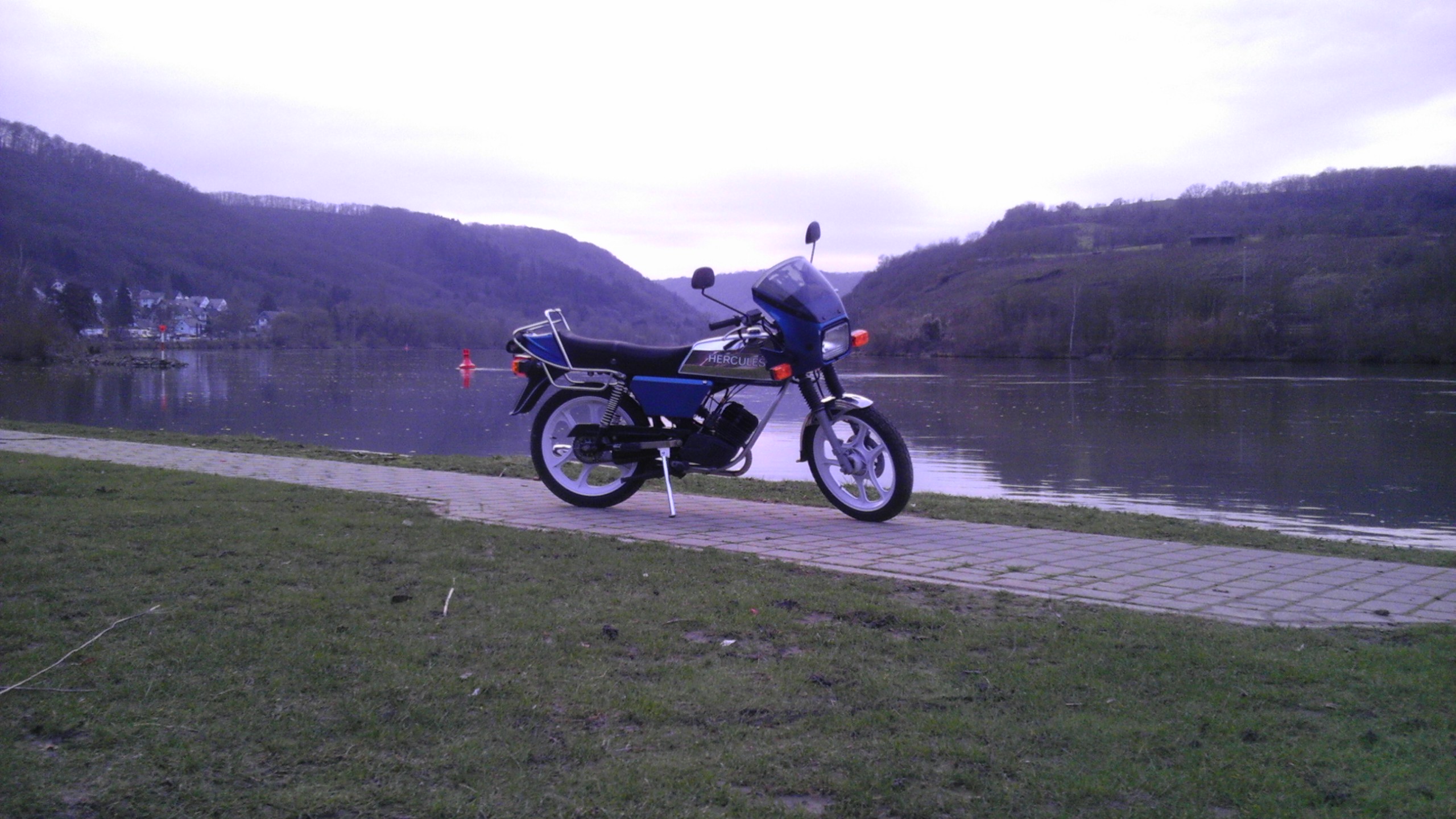 Hercules KX 5.jpg