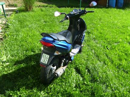 Peugeot Speedfight 2.jpeg
