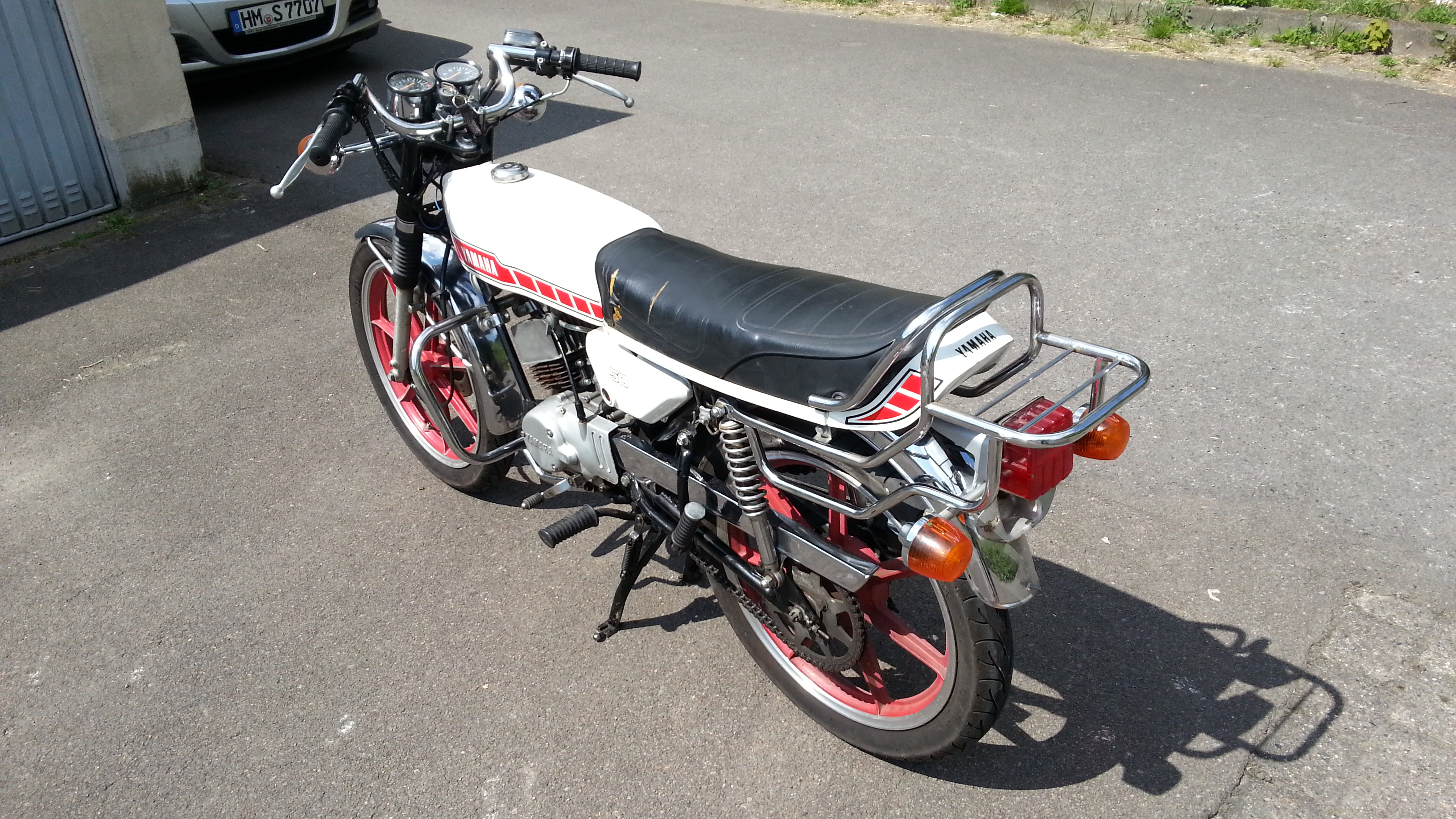 Yamaha RD50M (2e0).jpg