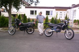 zwischenbeidemopedsdh1.jpg
