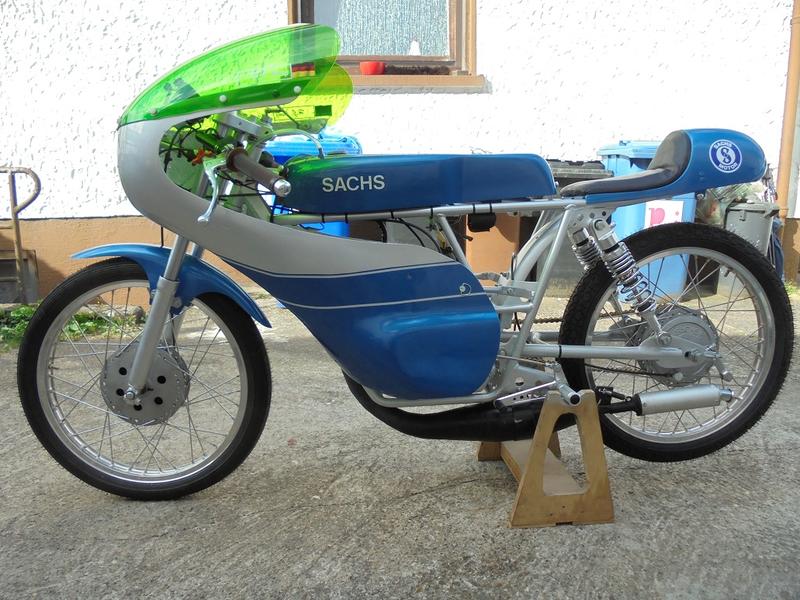 31751994ea.jpg