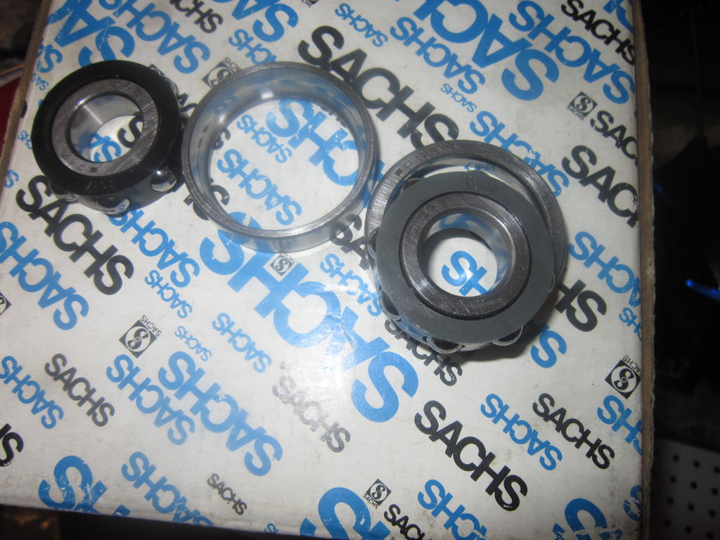 33737615fk.jpg