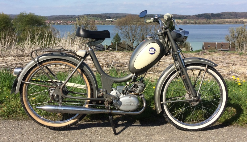 Datei:Hercules 221 MF.jpg