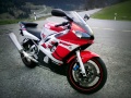 Yamaha-YZF-R6 1.jpg